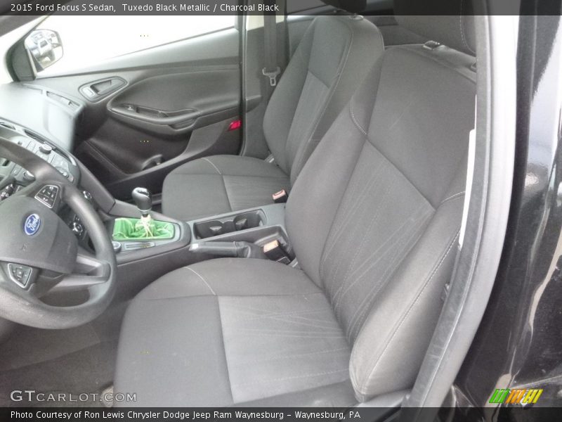 Tuxedo Black Metallic / Charcoal Black 2015 Ford Focus S Sedan
