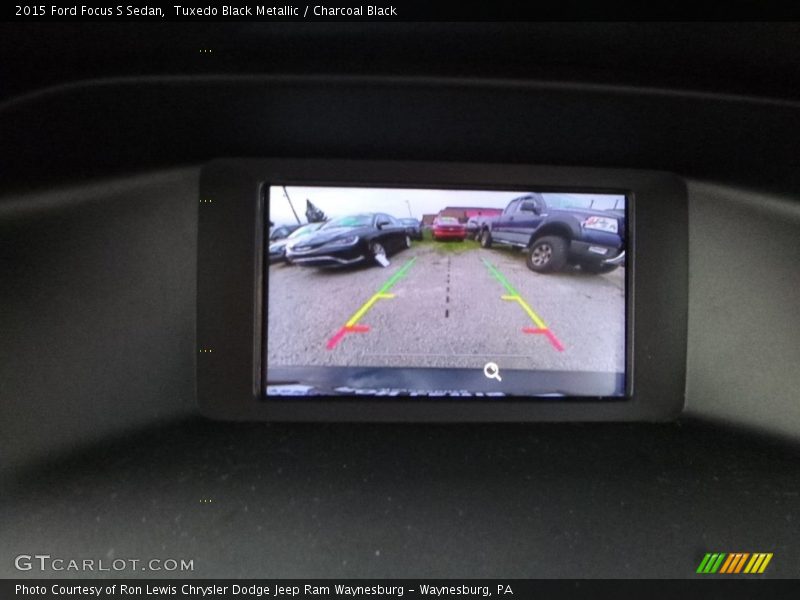 Tuxedo Black Metallic / Charcoal Black 2015 Ford Focus S Sedan