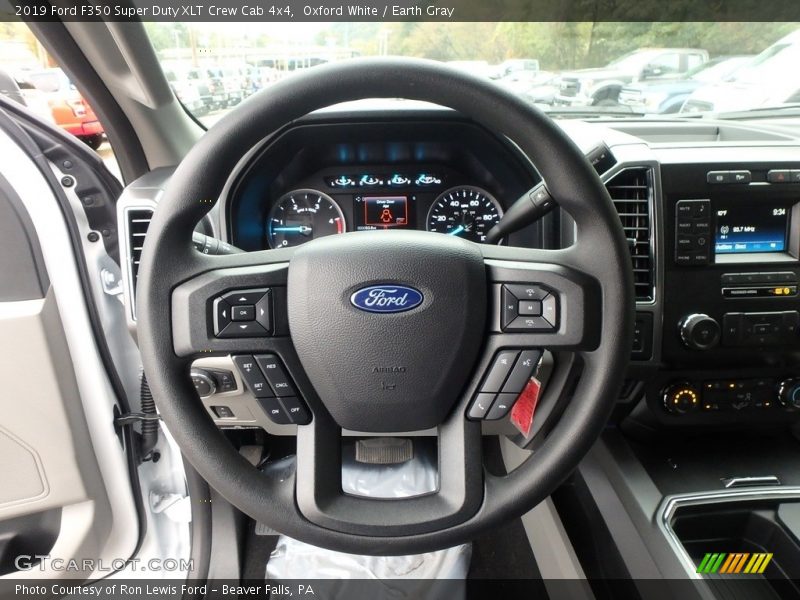  2019 F350 Super Duty XLT Crew Cab 4x4 Steering Wheel