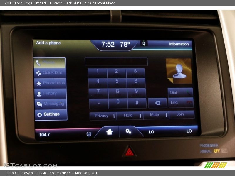 Tuxedo Black Metallic / Charcoal Black 2011 Ford Edge Limited