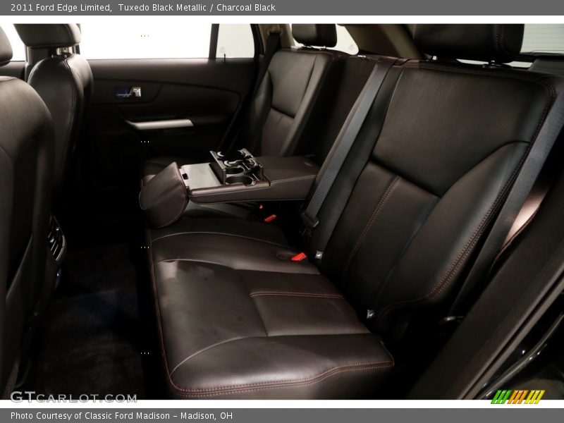 Tuxedo Black Metallic / Charcoal Black 2011 Ford Edge Limited