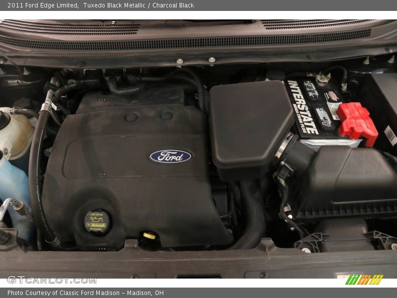 Tuxedo Black Metallic / Charcoal Black 2011 Ford Edge Limited