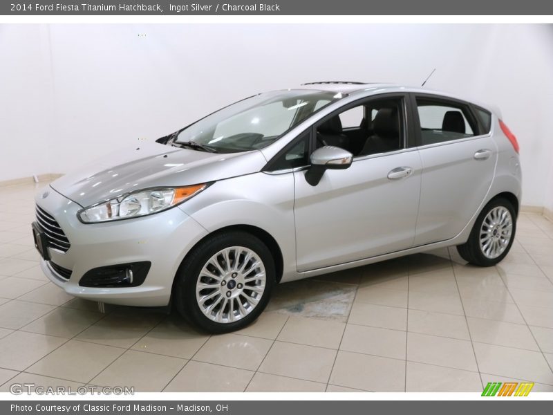 Ingot Silver / Charcoal Black 2014 Ford Fiesta Titanium Hatchback