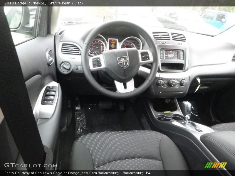 Granite Pearl / Black 2018 Dodge Journey SE