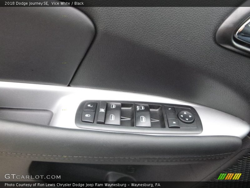 Vice White / Black 2018 Dodge Journey SE