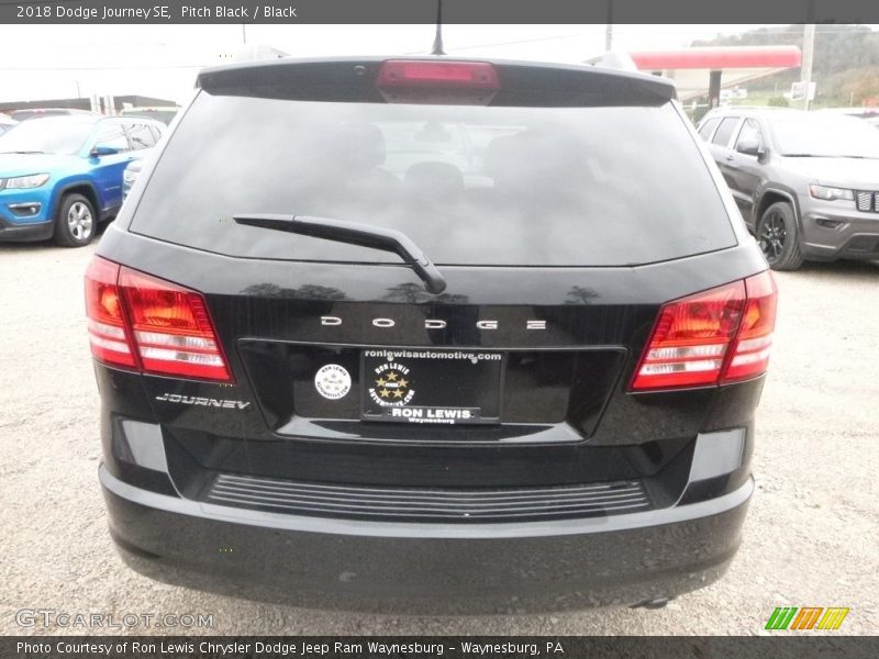 Pitch Black / Black 2018 Dodge Journey SE