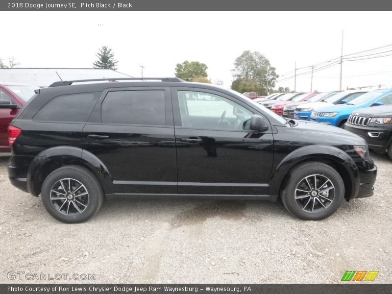 Pitch Black / Black 2018 Dodge Journey SE