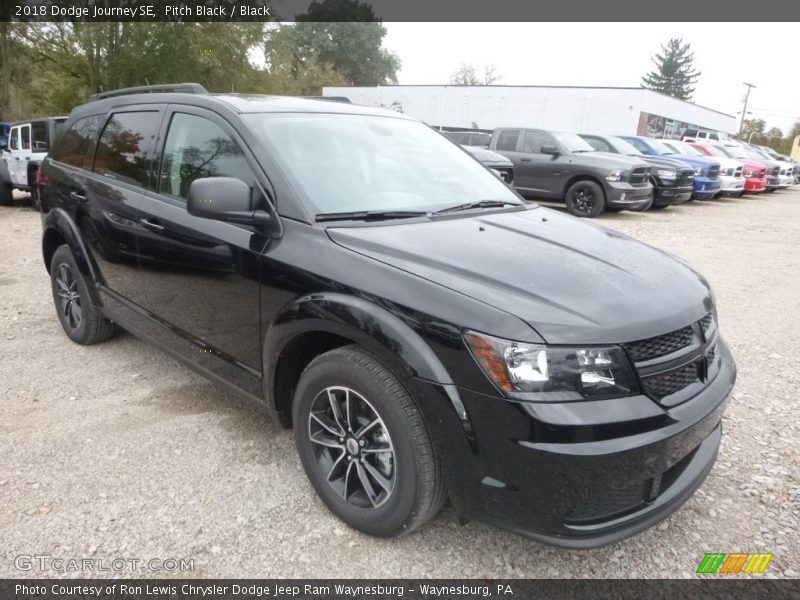 Pitch Black / Black 2018 Dodge Journey SE