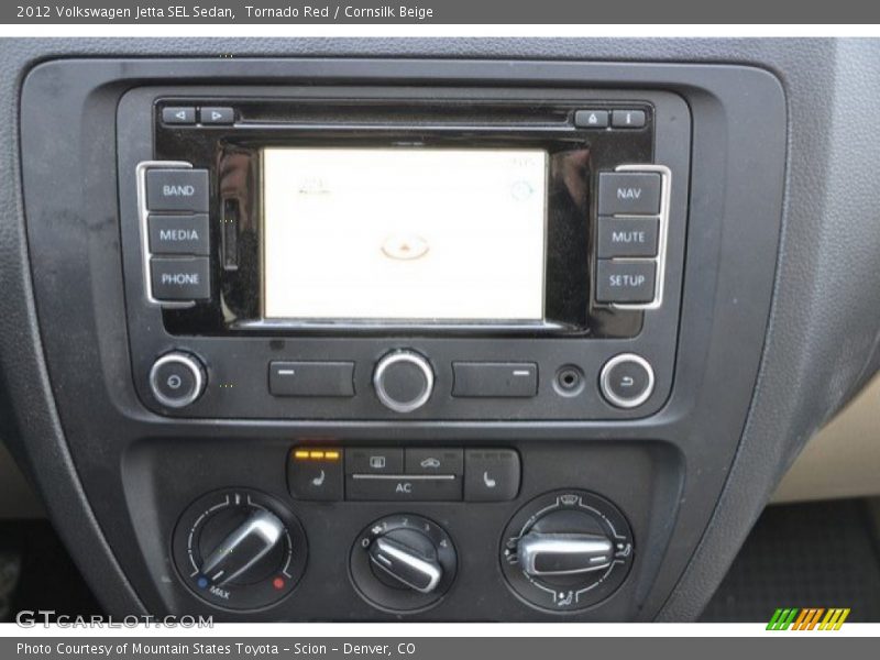 Tornado Red / Cornsilk Beige 2012 Volkswagen Jetta SEL Sedan