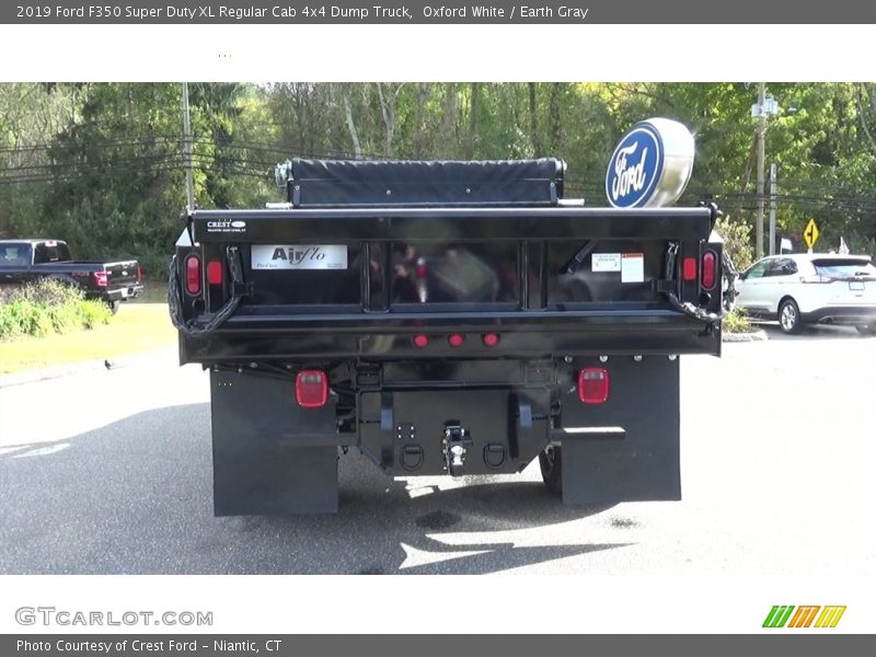 Oxford White / Earth Gray 2019 Ford F350 Super Duty XL Regular Cab 4x4 Dump Truck