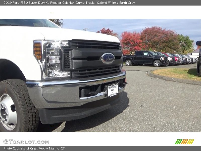 Oxford White / Earth Gray 2019 Ford F350 Super Duty XL Regular Cab 4x4 Dump Truck
