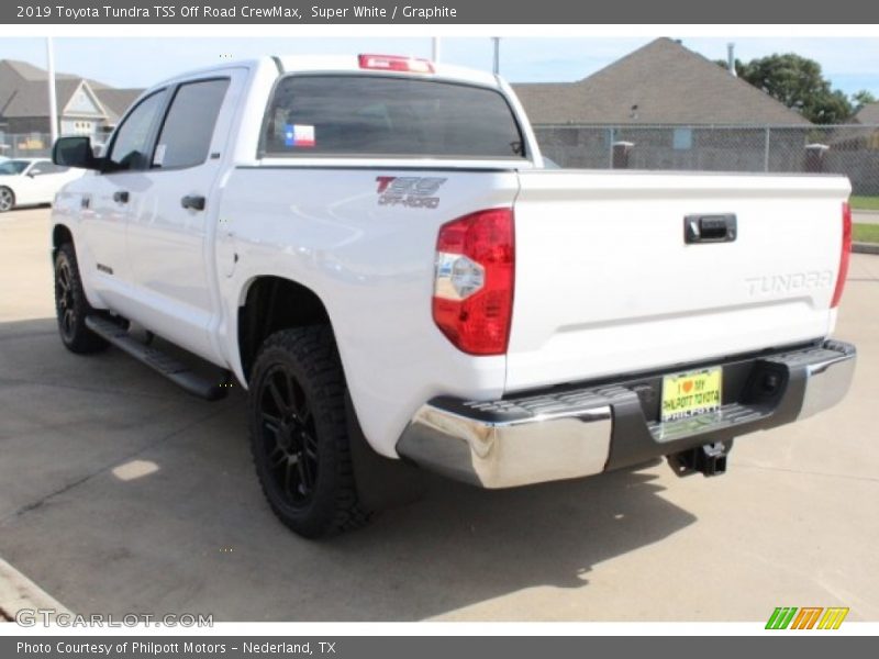 Super White / Graphite 2019 Toyota Tundra TSS Off Road CrewMax