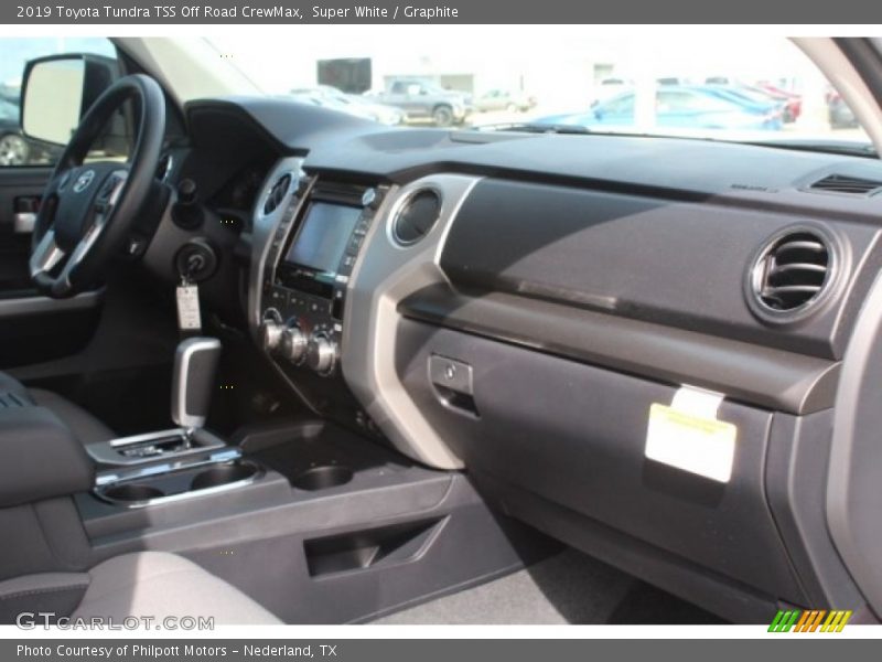 Super White / Graphite 2019 Toyota Tundra TSS Off Road CrewMax