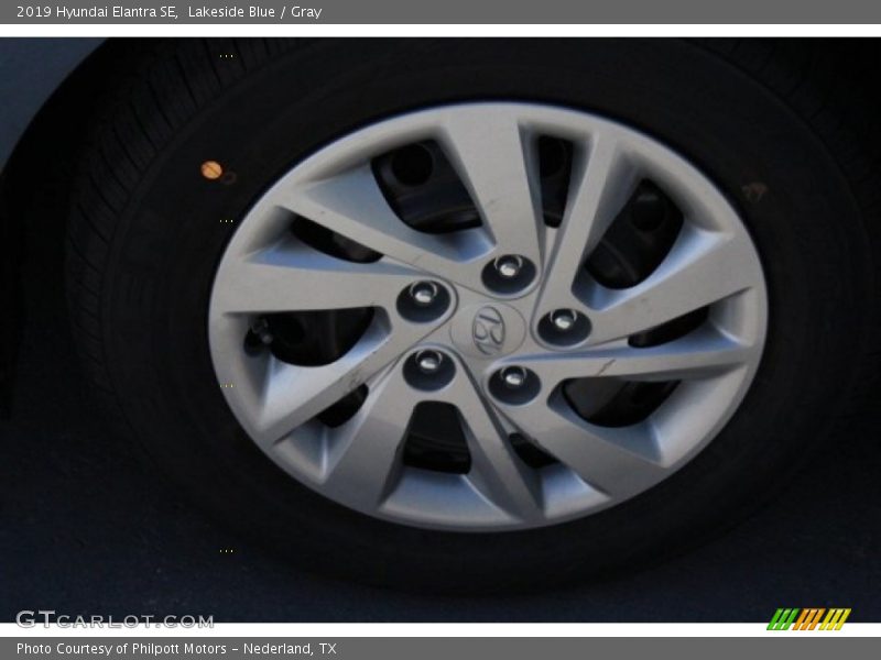 Lakeside Blue / Gray 2019 Hyundai Elantra SE