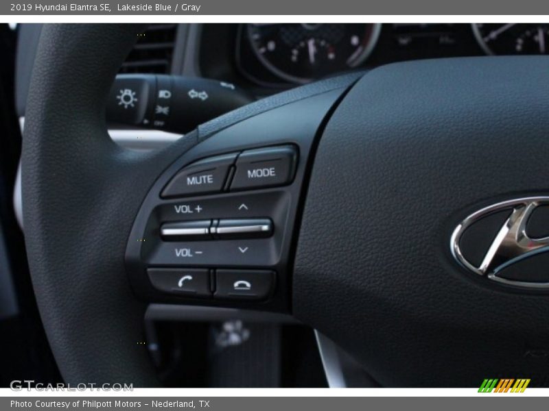  2019 Elantra SE Steering Wheel