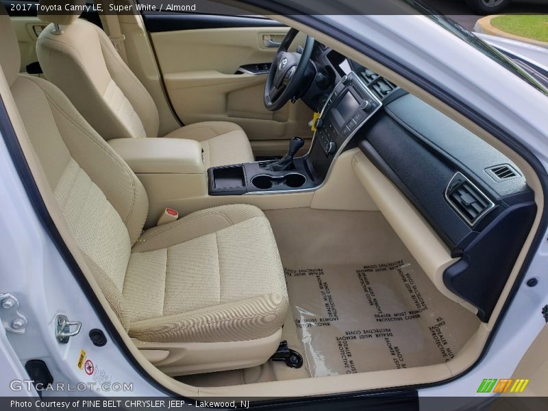 Super White / Almond 2017 Toyota Camry LE
