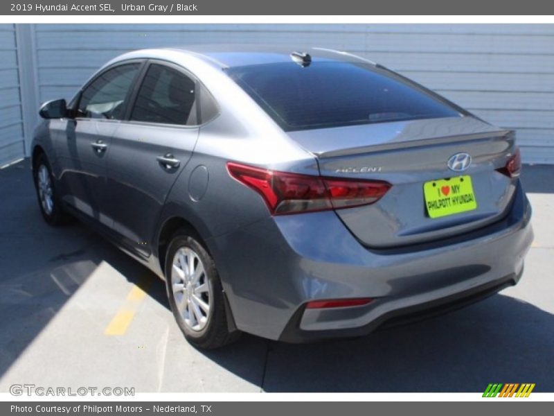 Urban Gray / Black 2019 Hyundai Accent SEL