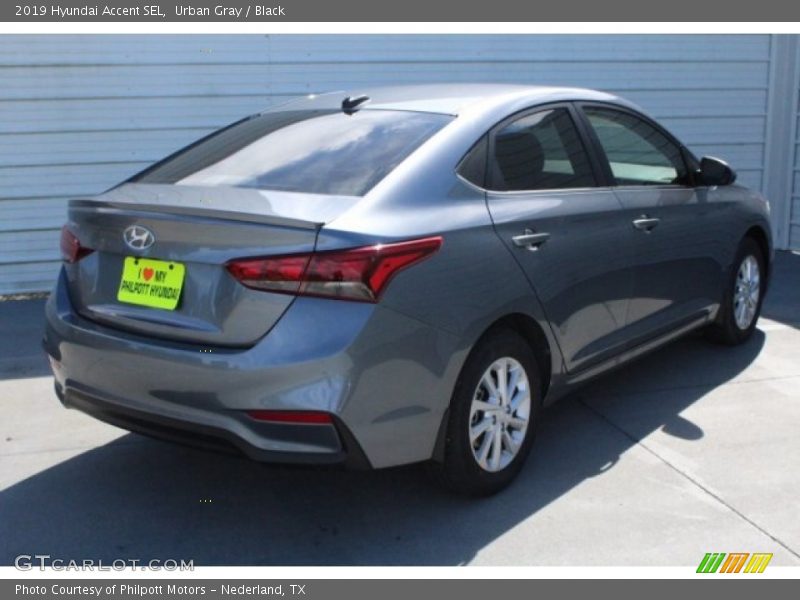 Urban Gray / Black 2019 Hyundai Accent SEL
