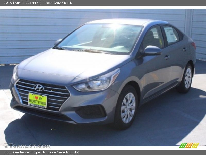 Urban Gray / Black 2019 Hyundai Accent SE