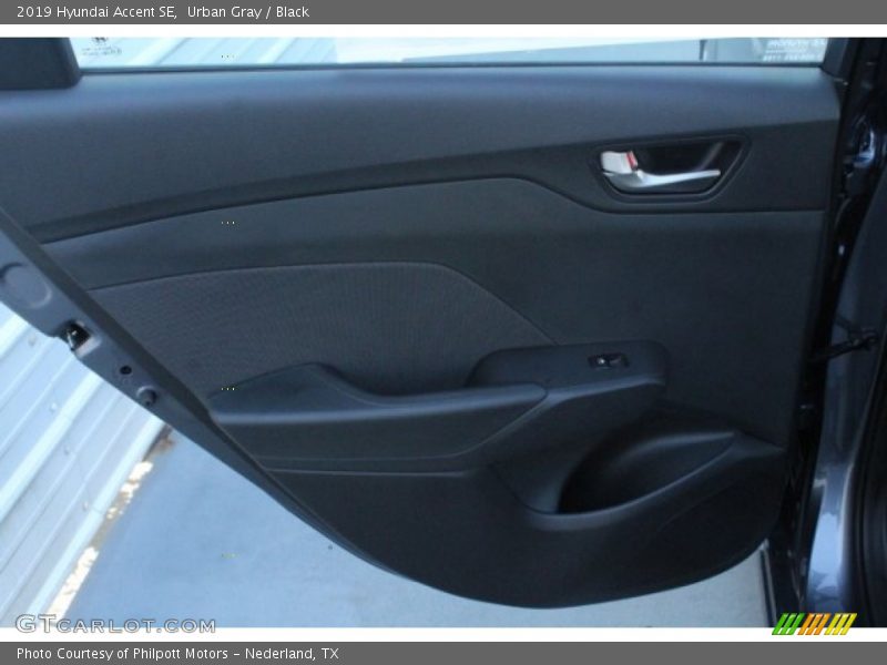 Urban Gray / Black 2019 Hyundai Accent SE