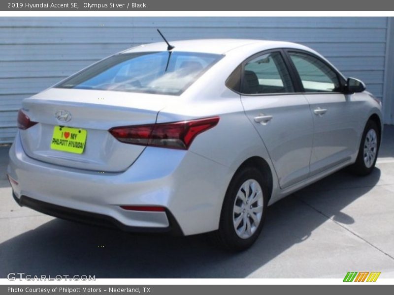 Olympus Silver / Black 2019 Hyundai Accent SE
