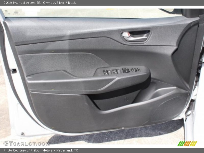 Olympus Silver / Black 2019 Hyundai Accent SE