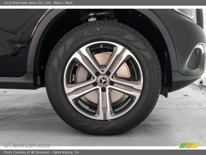 Black / Black 2019 Mercedes-Benz GLC 300