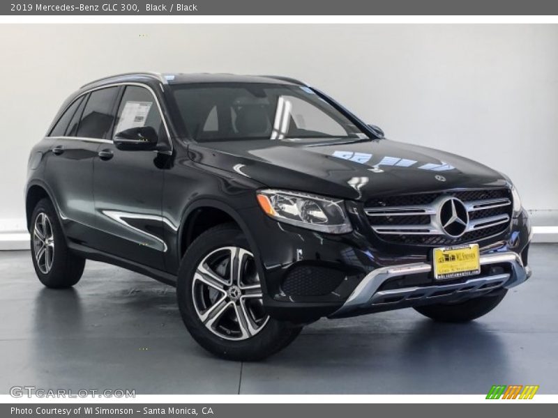 Black / Black 2019 Mercedes-Benz GLC 300