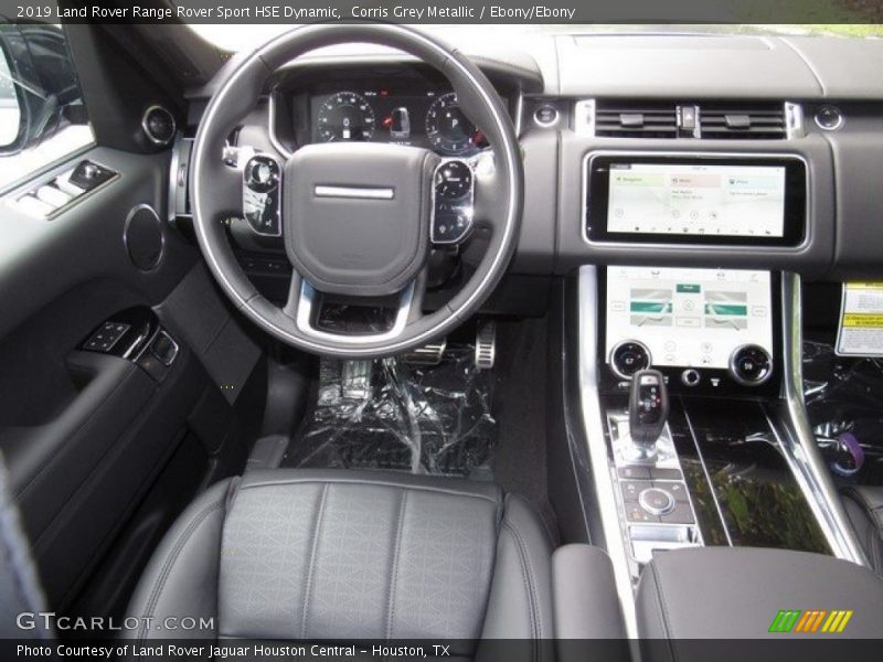 Dashboard of 2019 Range Rover Sport HSE Dynamic