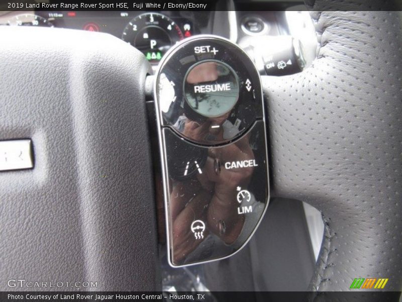  2019 Range Rover Sport HSE Steering Wheel