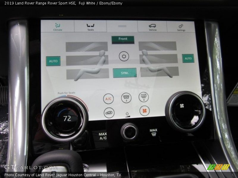 Controls of 2019 Range Rover Sport HSE
