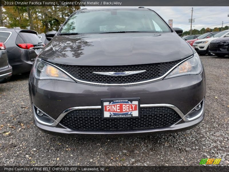 Granite Crystal Metallic / Black/Alloy 2019 Chrysler Pacifica Touring L