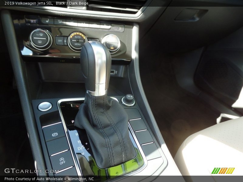 Black / Dark Beige 2019 Volkswagen Jetta SEL