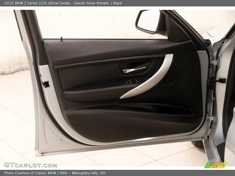 Glacier Silver Metallic / Black 2015 BMW 3 Series 320i xDrive Sedan