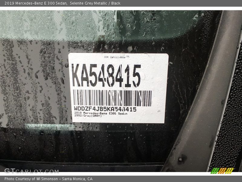 Selenite Grey Metallic / Black 2019 Mercedes-Benz E 300 Sedan