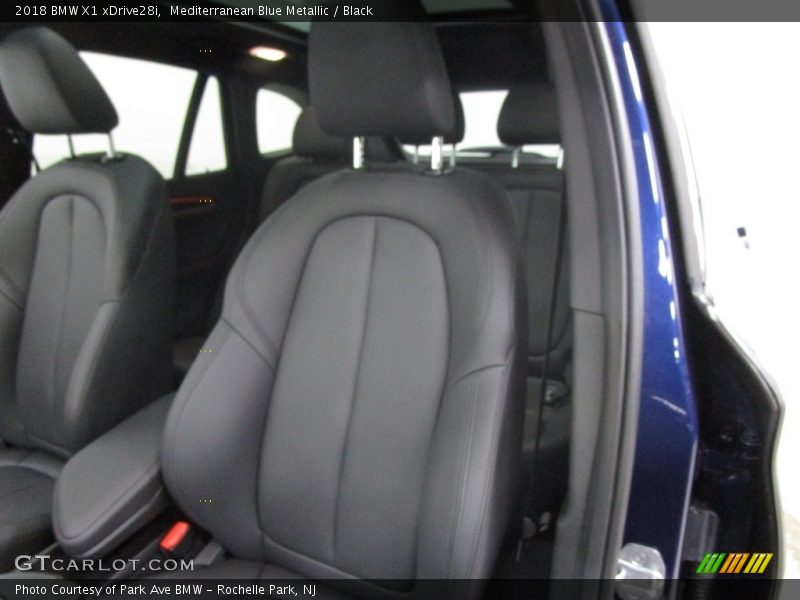 Mediterranean Blue Metallic / Black 2018 BMW X1 xDrive28i