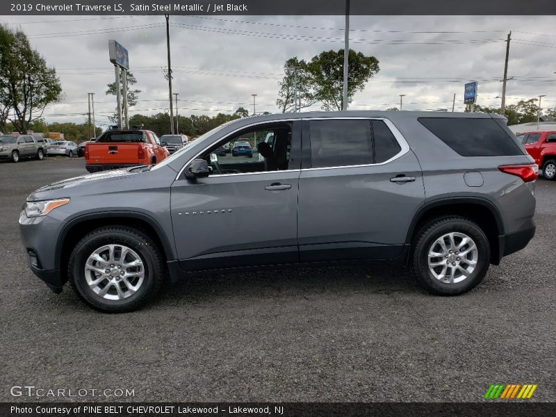 Satin Steel Metallic / Jet Black 2019 Chevrolet Traverse LS
