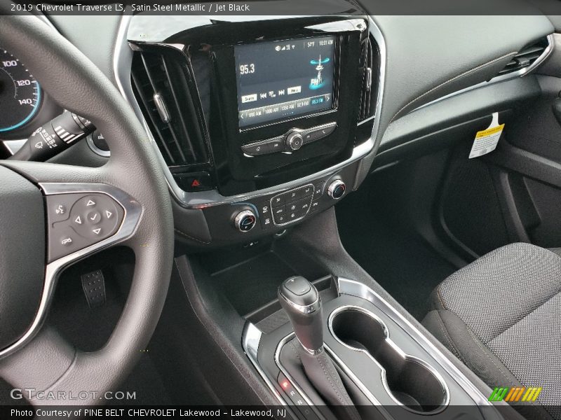 Satin Steel Metallic / Jet Black 2019 Chevrolet Traverse LS