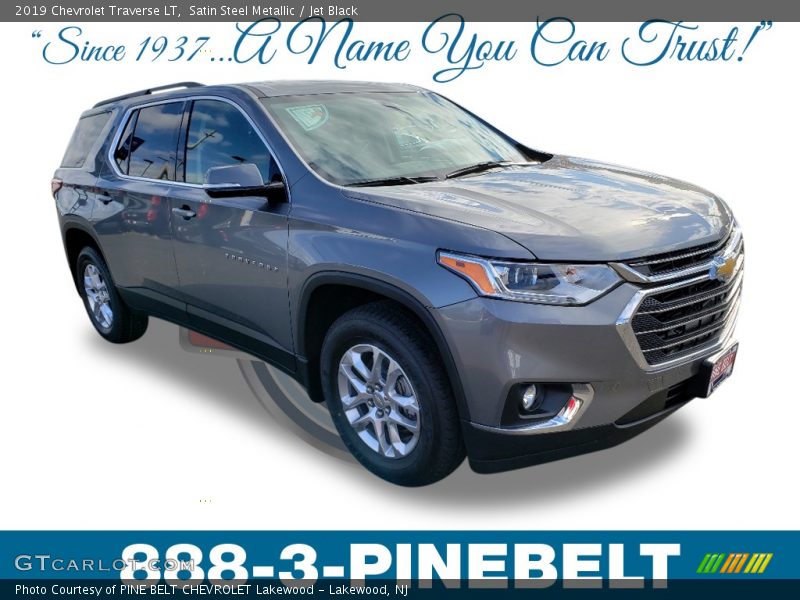 Satin Steel Metallic / Jet Black 2019 Chevrolet Traverse LT