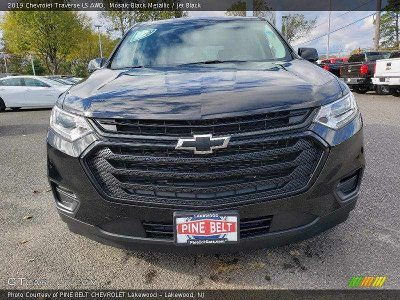Mosaic Black Metallic / Jet Black 2019 Chevrolet Traverse LS AWD