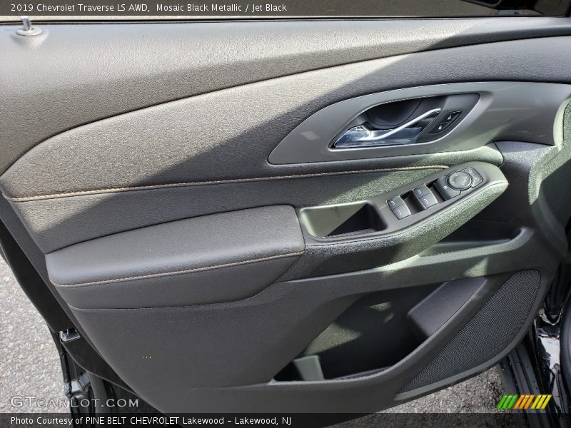 Mosaic Black Metallic / Jet Black 2019 Chevrolet Traverse LS AWD