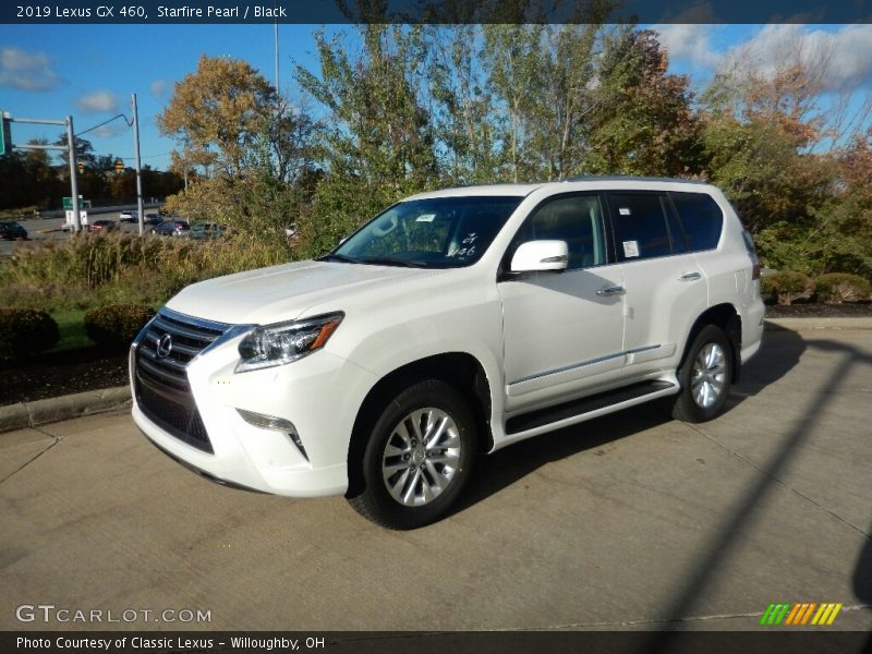 Front 3/4 View of 2019 GX 460
