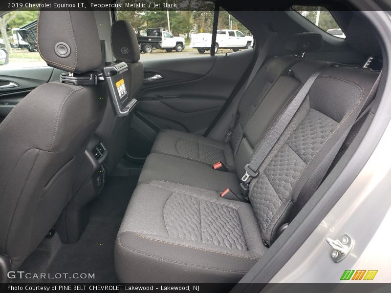 Pepperdust Metallic / Jet Black 2019 Chevrolet Equinox LT