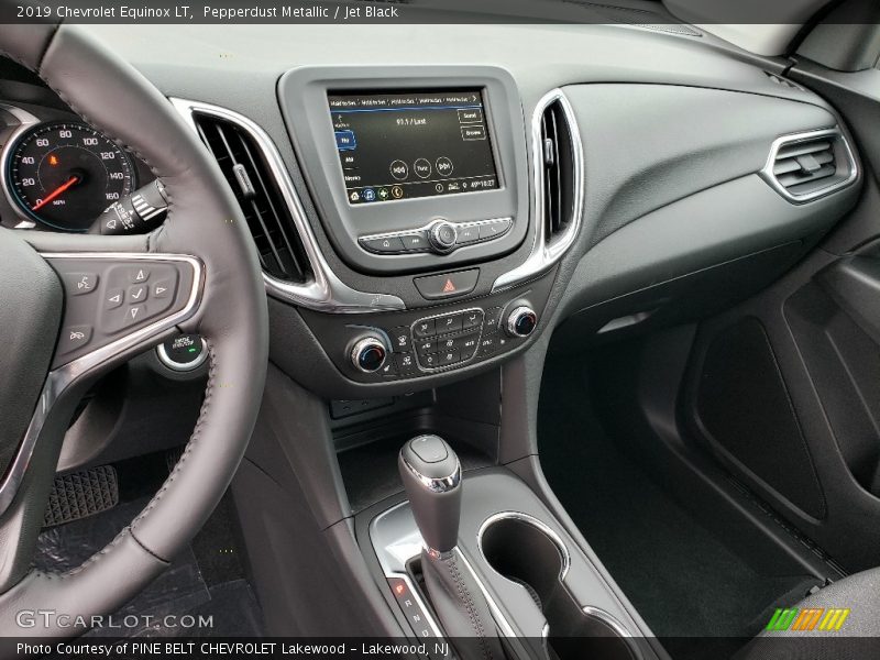 Pepperdust Metallic / Jet Black 2019 Chevrolet Equinox LT