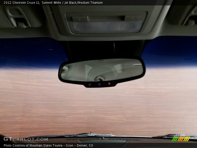 Summit White / Jet Black/Medium Titanium 2012 Chevrolet Cruze LS
