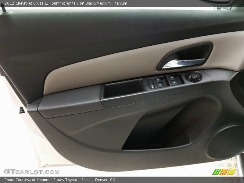 Summit White / Jet Black/Medium Titanium 2012 Chevrolet Cruze LS