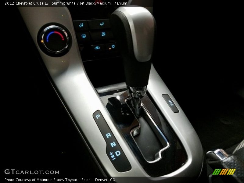 Summit White / Jet Black/Medium Titanium 2012 Chevrolet Cruze LS
