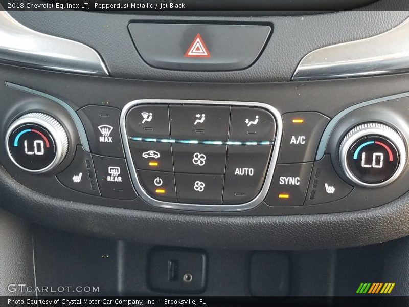 Pepperdust Metallic / Jet Black 2018 Chevrolet Equinox LT
