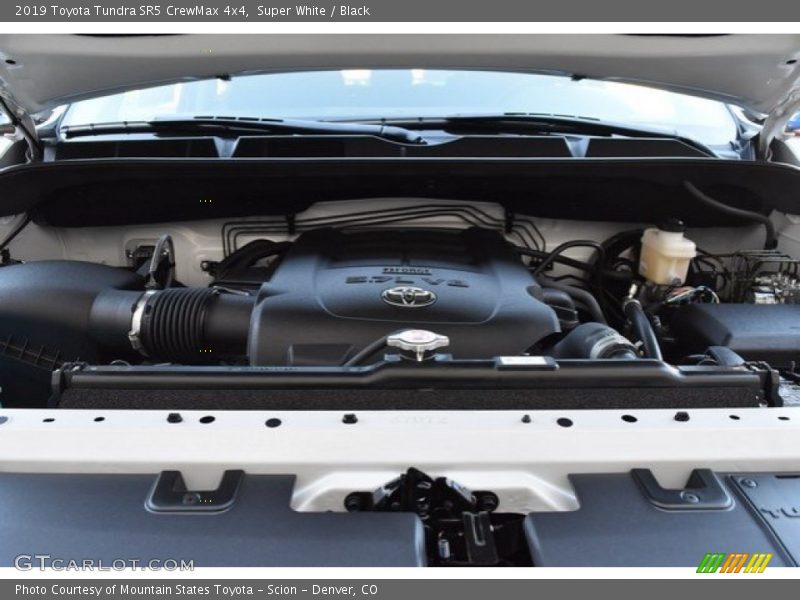 Super White / Black 2019 Toyota Tundra SR5 CrewMax 4x4