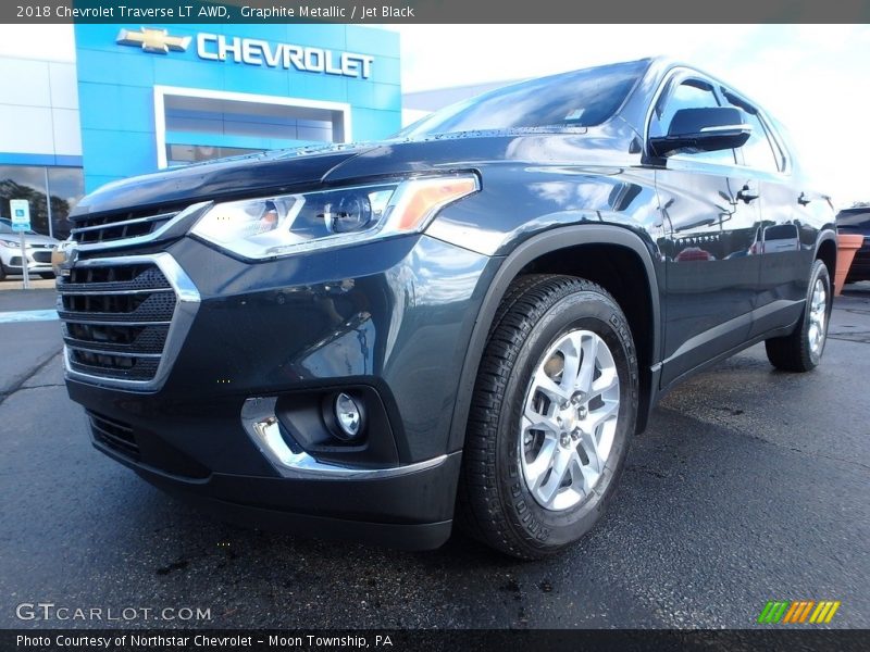 Graphite Metallic / Jet Black 2018 Chevrolet Traverse LT AWD